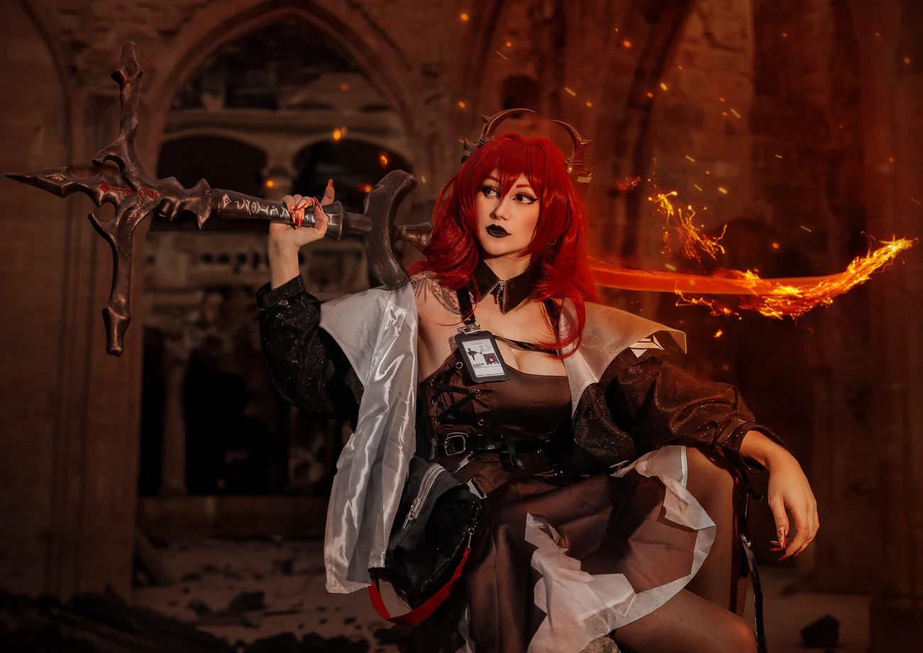 Arknights: Surtr (Signed A4 Print) - Image 3